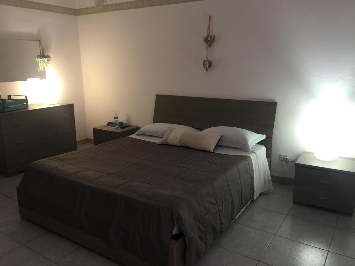 B&B Il Tulipano Taranto Dış mekan fotoğraf