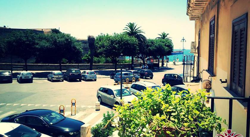 B&B Il Tulipano Taranto Oda fotoğraf